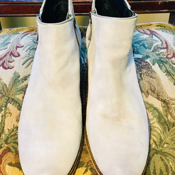 Cole Haan Women’s Hayes Flat Ankle Bootie - Picture 3 of 8